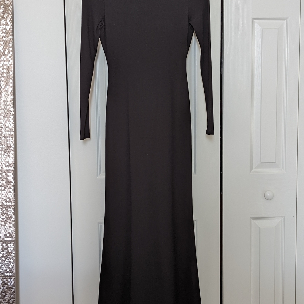 Alice and Olivia black maxi gown - Picture 12 of 12